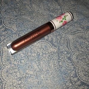 Pretty vulgar Metallic liquid lipstick